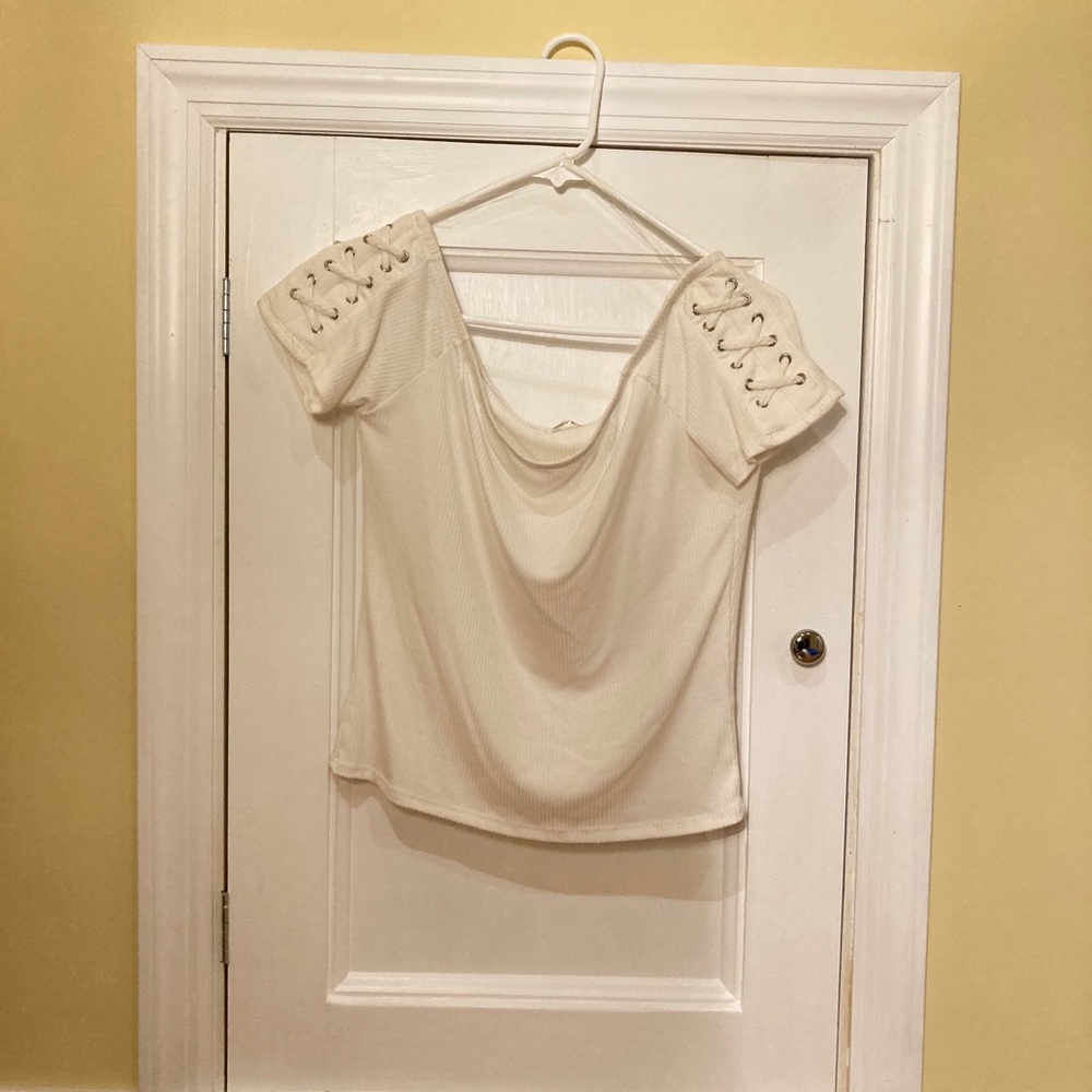 off the shoulder tee shirt from forever 21